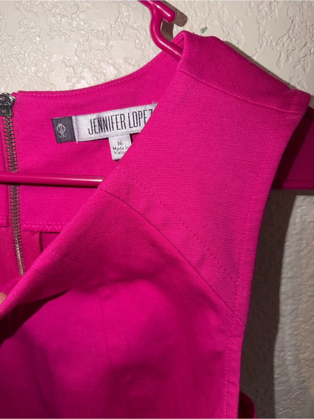 Jennifer Lopez Sleeveless Fit-and-Flare Dress in Hot Pink - Picture 3 of 4